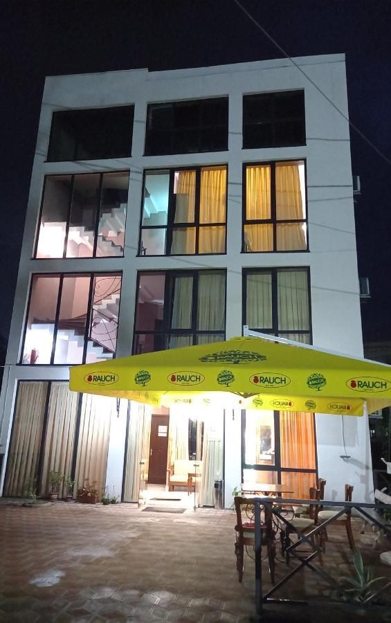 David Hotel คูทายสิ ภายนอก รูปภาพ